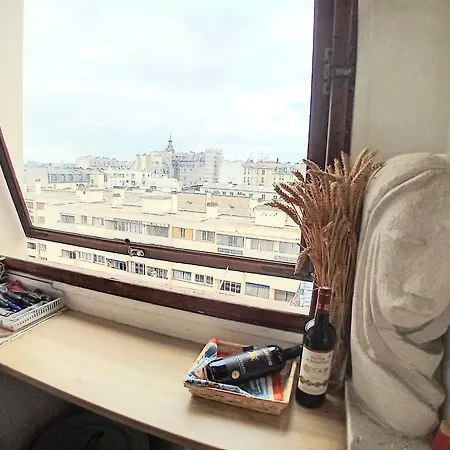 Jolie A 12 Em Apartmán *